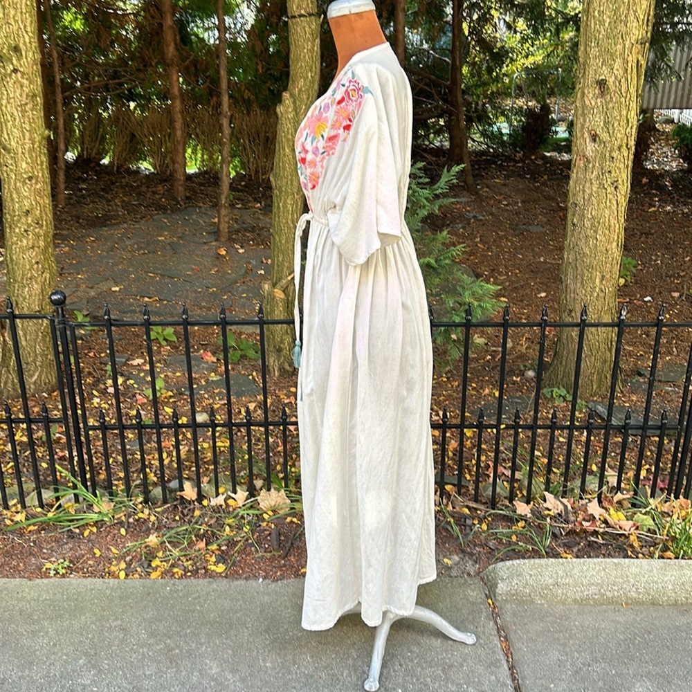 Embroidered Summer Dress - Picture 3 of 3